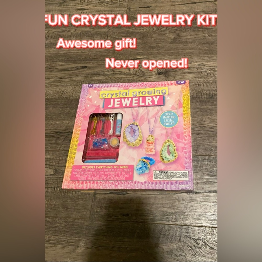 CRYSTAL GROWING JEWELRY KIT